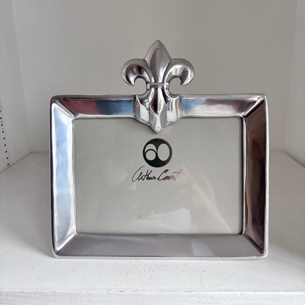 Arthur Court Silver Tone Decorative Photo Frame French Lily 5x7